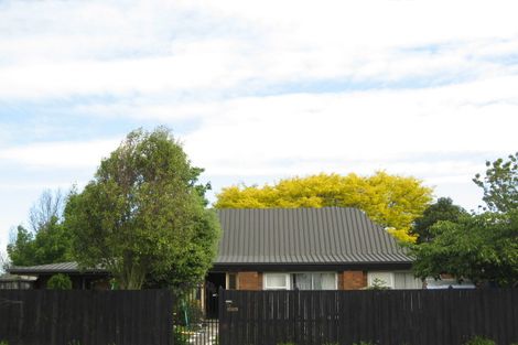 Photo of property in 50 Prestons Road, Redwood, Christchurch, 8051
