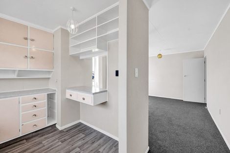 Photo of property in 19 Kamahi Avenue, Hawera, 4610