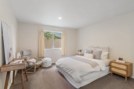 Photo of property in 1/21 Overdale Drive, Cashmere, Christchurch, 8022