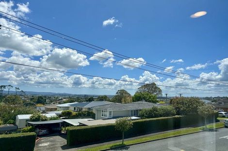 Photo of property in 79 Terry Street, Blockhouse Bay, Auckland, 0600