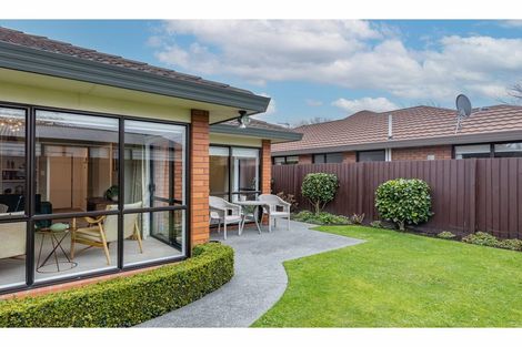 Photo of property in 147a Hawthornden Road, Avonhead, Christchurch, 8042