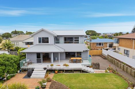 Photo of property in 16 Oceanbeach Road, Mount Maunganui, 3116
