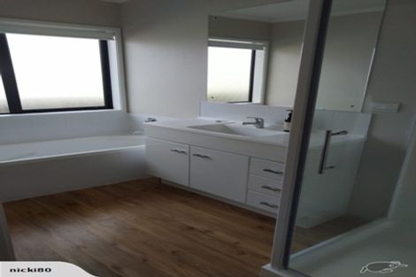 Photo of property in 23 Kahurangi Heights, Aotea, Porirua, 5024