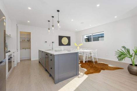 Photo of property in 87 Maryvale Road, Wainui, 0932