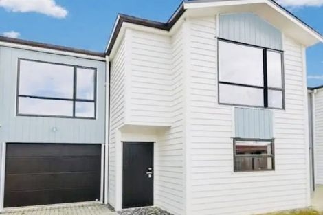 Photo of property in 10b George Street, Mangere East, Auckland, 2024