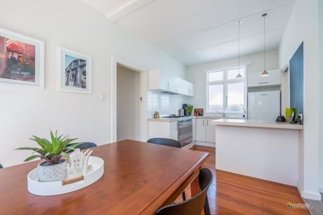 Photo of property in 13 Plunket Avenue, Petone, Lower Hutt, 5012