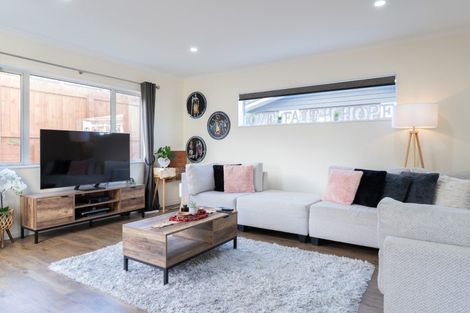 Photo of property in 25 Trelawny Terrace, Grenada Village, Wellington, 6037