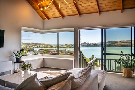 Photo of property in 45 The Crowsnest, Whitby, Porirua, 5024