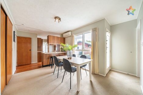 Photo of property in 4 Stamford Grove, Avalon, Lower Hutt, 5011