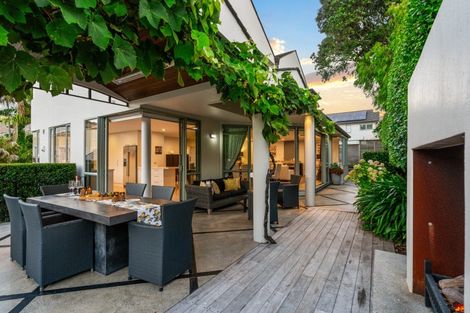 Photo of property in 46b Clifton Road, Hauraki, Auckland, 0622