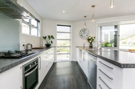 Photo of property in 9a Saint Hill Lane, Havelock North, 4130