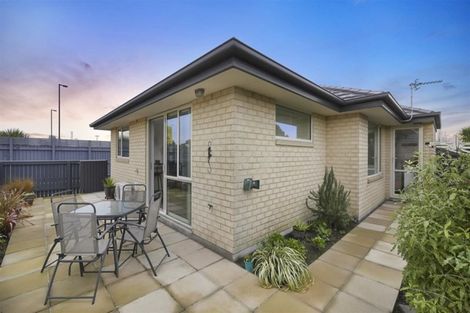 Photo of property in 3/162 Wainoni Road, Avondale, Christchurch, 8061