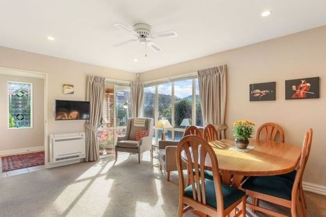 Photo of property in 24 Ilam Park Place, Ilam, Christchurch, 8041