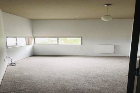 Photo of property in 16/2 Onslow Road, Khandallah, Wellington, 6035