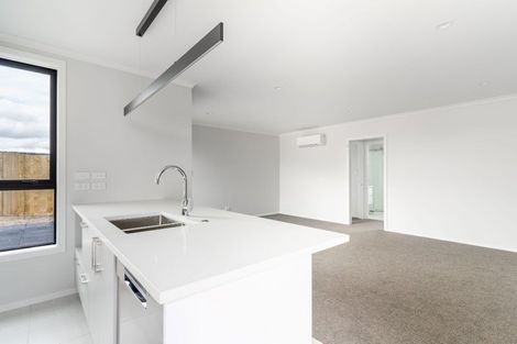 Photo of property in 26 Waruhia Crescent, Rototuna North, 3281