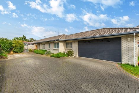Photo of property in 31 Muirfield Street, Wattle Downs, Auckland, 2103