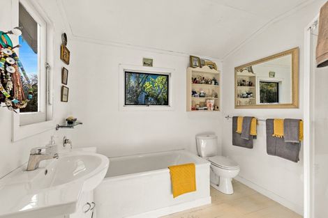 Photo of property in 25 Harbour View Road, Point Wells, Warkworth, 0986