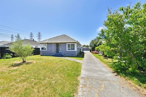 Photo of property in 24 Roberts Road, Hei Hei, Christchurch, 8042