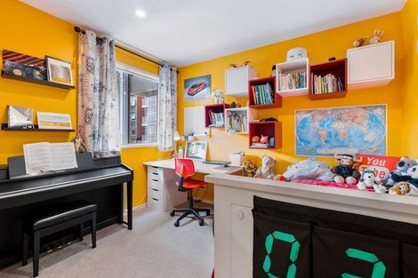 Photo of property in 5/160c Hobsonville Point Road, Hobsonville, Auckland, 0616