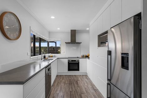 Photo of property in 46 Seaview Road, Otumoetai, Tauranga, 3110