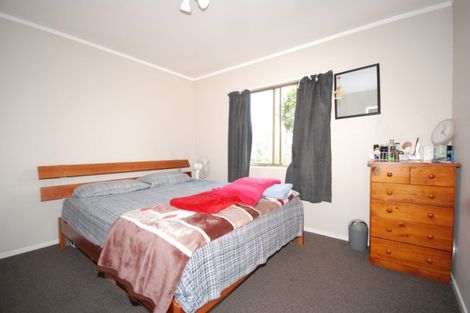 Photo of property in 1b/88 Aroha Avenue, Sandringham, Auckland, 1025