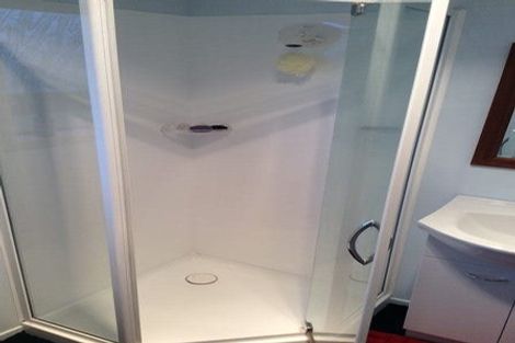 Photo of property in 27 Pukeko Place, Westshore, Napier, 4110