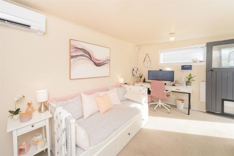 Photo of property in 93 Pukepapa Road, Marton, 4710