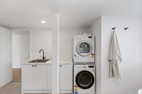 Photo of property in 8c Goddard Lane, Havelock North, 4130