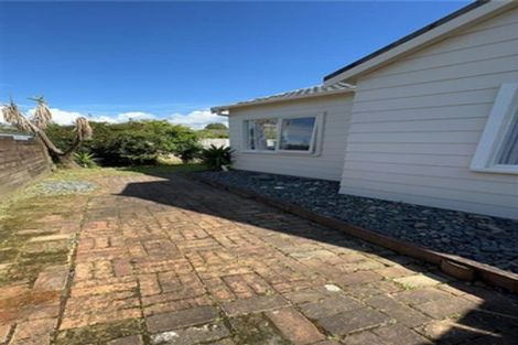 Photo of property in 2/1 Lyren Place, Half Moon Bay, Auckland, 2012