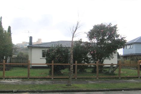 Photo of property in 21 Jones Crescent, Melville, Hamilton, 3206