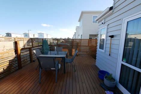 Photo of property in 61 Tribute Loop, Takanini, 2112