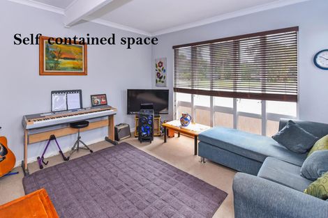 Photo of property in 14 Winslow Heights, Pahurehure, Papakura, 2113