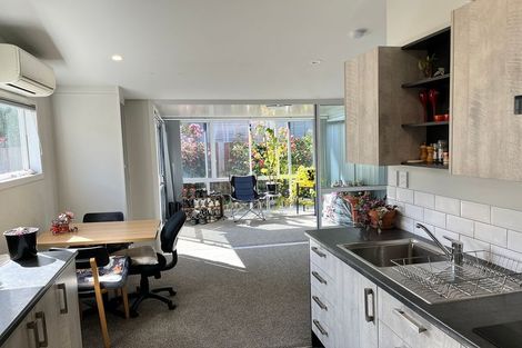 Photo of property in 6/459 Madras Street, St Albans, Christchurch, 8014