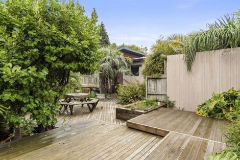 Photo of property in 39f Waikite Road, Welcome Bay, Tauranga, 3112