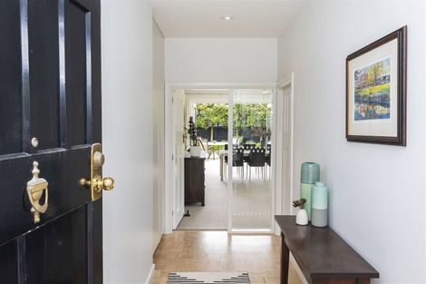 Photo of property in 43 Jacksons Road, Lyttelton, 8082