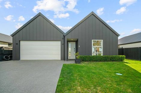 Photo of property in 8 John Raven Lane, Woodend, 7610