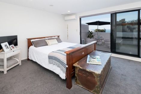 Photo of property in 2/5 Cook Street, Howick, Auckland, 2014