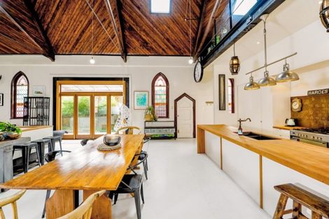 Photo of property in 92a Hargest Crescent, Saint Clair, Dunedin, 9012