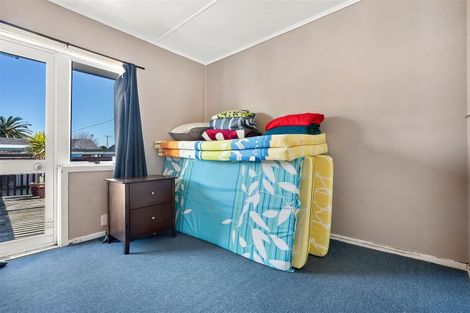 Photo of property in 4 White Road, Manurewa, Auckland, 2102