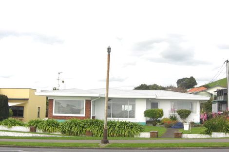 Photo of property in 69a South Road, Blagdon, New Plymouth, 4310