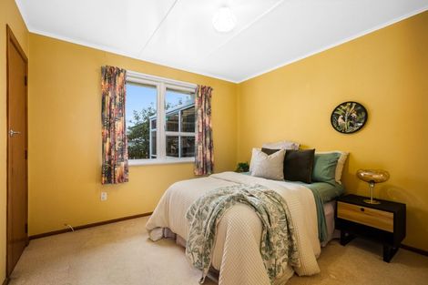 Photo of property in 73 Main Road, Titahi Bay, Porirua, 5022