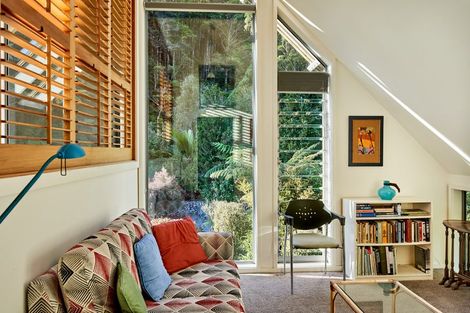 Photo of property in 41 Kotari Road, Days Bay, Lower Hutt, 5013