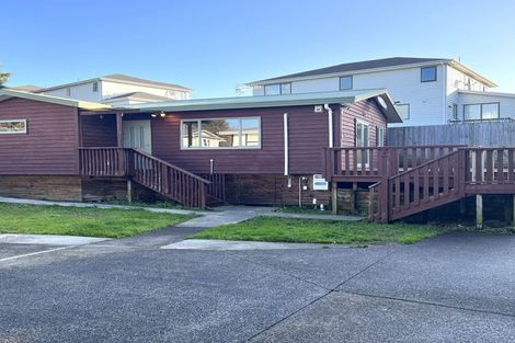 Photo of property in 23a Ranui Avenue, Ranui, Auckland, 0612