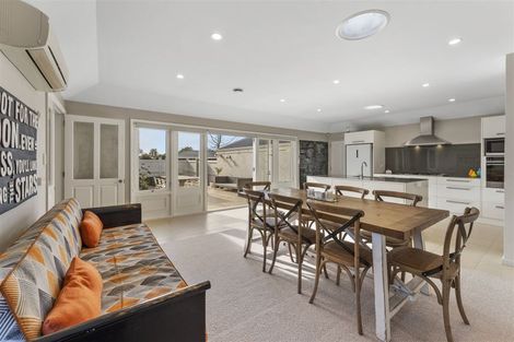 Photo of property in 2 Colwyn Street, Bryndwr, Christchurch, 8053