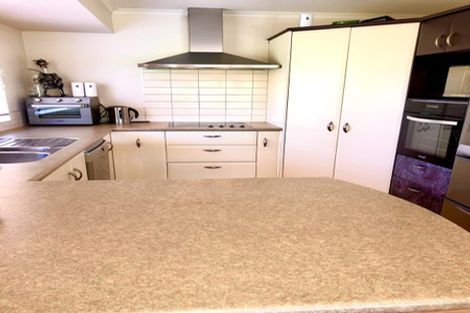 Photo of property in 9 Grey Street, Kawakawa, 0210