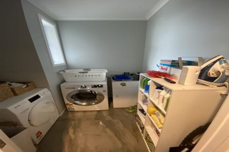 Photo of property in 22 Clare Street, Cambridge, 3434