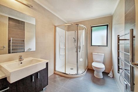 Photo of property in 31a Alexander Avenue, Torbay, Auckland, 0630