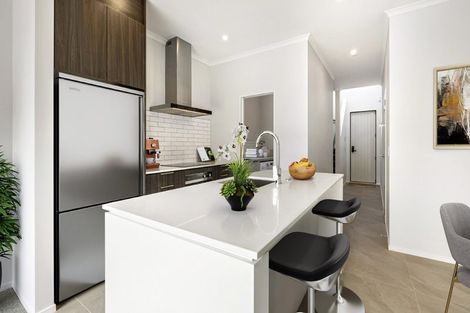 Photo of property in 28a Kukuwai Avenue, Red Beach, 0932