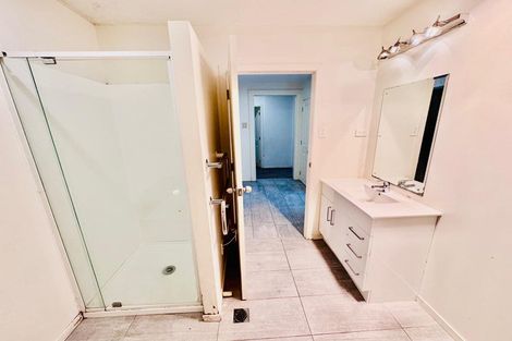 Photo of property in 25 Montilla Place, Manurewa, Auckland, 2102