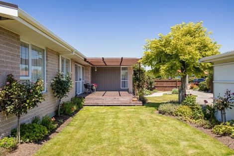 Photo of property in 4 Janet Street, Upper Riccarton, Christchurch, 8041